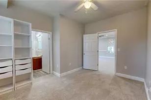 2607 Governor St, Savannah, GA 31408 - Photo 33