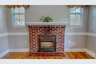 2607 Governor Street, Savannah, GA 31408 - Photo 7