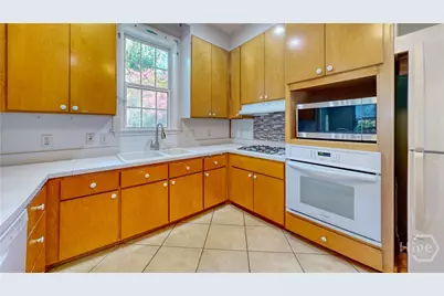 2607 Governor Street, Savannah, GA 31408 - Photo 11