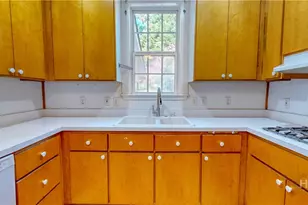 2607 Governor St, Savannah, GA 31408 - Photo 9
