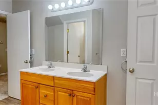 2607 Governor St, Savannah, GA 31408 - Photo 55