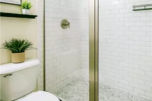 528 Selma St, Savannah, GA 31401 - Photo 25