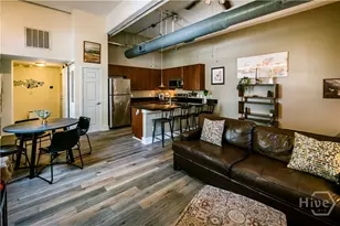 528 Selma St, Savannah, GA 31401 - Photo 11