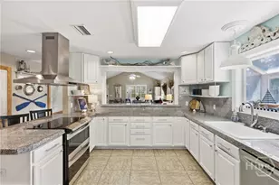 1007 Mallery St, St Simons Island, GA 31522 - Photo 21