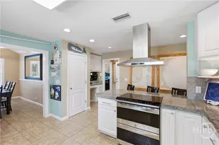 1007 Mallery St, St Simons Island, GA 31522 - Photo 21
