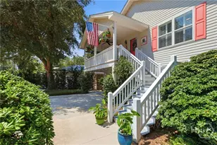 1007 Mallery St, St Simons Island, GA 31522 - Photo 5