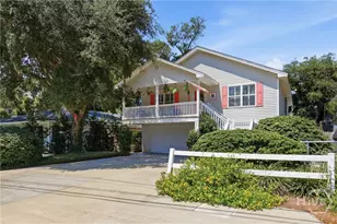 1007 Mallery St, St Simons Island, GA 31522 - Photo 3