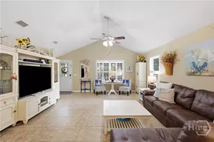 1007 Mallery St, St Simons Island, GA 31522 - Photo 11
