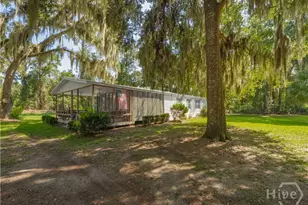 1045 Live Oak Ln NE, Townsend, GA 31331 - Photo 3