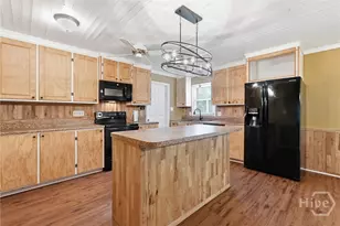 2429 Dolphin Dr, Savannah, GA 31406 - Photo 13
