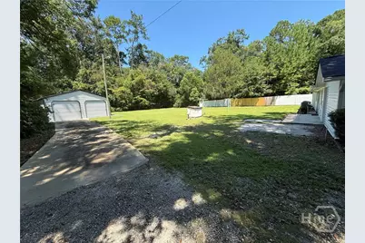 209 Bradwell Street, Hinesville, GA 31313 - Photo 33