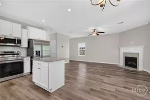 572 Brightleaf Cir, Hinesville, GA 31313 - Photo 13