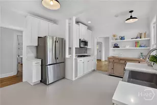 702 E 52nd St, Savannah, GA 31405 - Photo 11