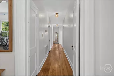 702 E 52nd Street, Savannah, GA 31405 - Photo 23