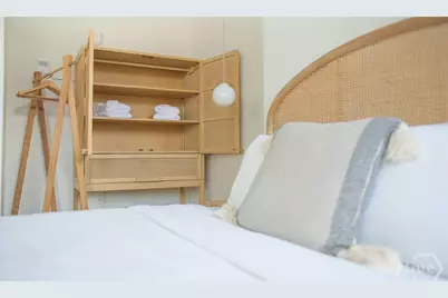 1 E Gordon Street #Studio, Savannah, GA 31401 - Photo 9