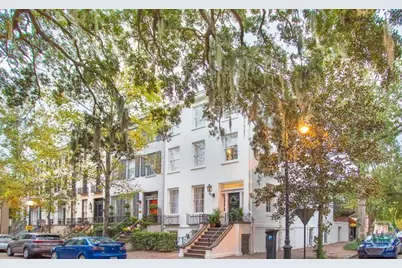 1 E Gordon Street #Studio, Savannah, GA 31401 - Photo 1
