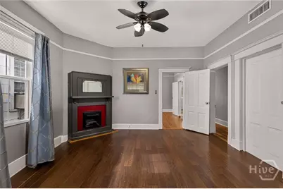530 E 35th Street, Savannah, GA 31401 - Photo 23