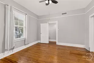 530 E 35th St, Savannah, GA 31401 - Photo 21