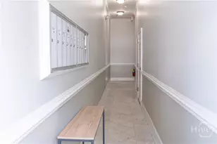 321 W Broughton St, Savannah, GA - Photo 13