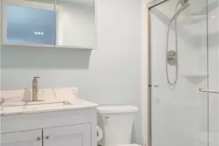 321 W Broughton St, Savannah, GA - Photo 11