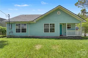 1202 E Waldburg St, Savannah, GA 31404 - Photo 29