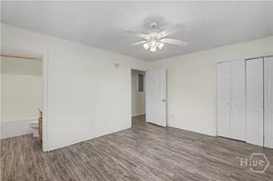 1202 E Waldburg St, Savannah, GA 31404 - Photo 21