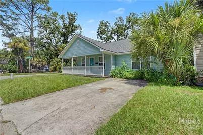 1202 E Waldburg Street, Savannah, GA 31404 - Photo 3