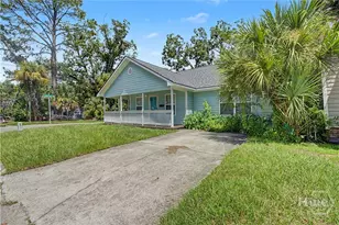 1202 E Waldburg St, Savannah, GA 31404 - Photo 3