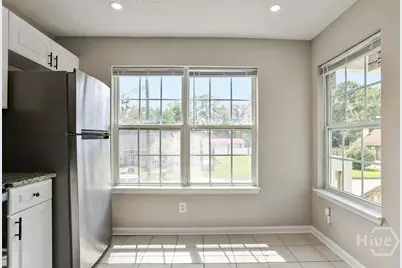 2014 Cowan Avenue, Savannah, GA 31405 - Photo 9