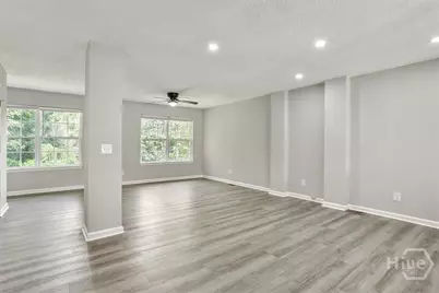 2014 Cowan Avenue, Savannah, GA 31405 - Photo 11