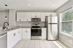 2014 Cowan Ave, Savannah, GA 31405 - Photo 7