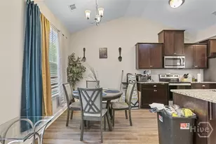 305 Coconut Dr, Bloomingdale, GA 31302 - Photo 9
