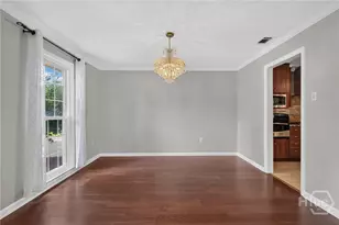 304 Wellington Rd, Savannah, GA 31410 - Photo 13