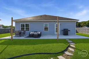138 Cherokee Oaks Xing, Hinesville, GA 31313 - Photo 17