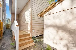 1114 1/2 E Bolton St, Savannah, GA 31404 - Photo 51