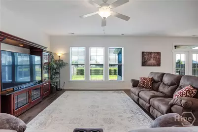 238 Lakepointe Drive, Savannah, GA 31407 - Photo 11