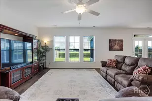 238 Lakepointe Dr, Savannah, GA 31407 - Photo 11