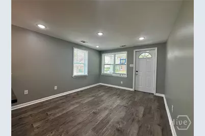112 Norton Street, Savannah, GA 31415 - Photo 5
