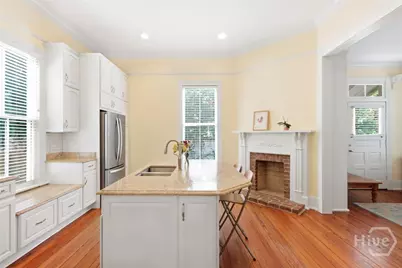 19 E 39th Street, Savannah, GA 31401 - Photo 23