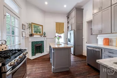 321 E Bolton Street, Savannah, GA 31401 - Photo 15