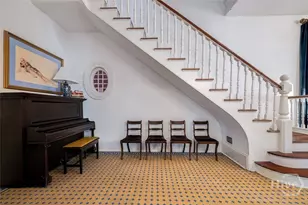 321 E Bolton St, Savannah, GA 31401 - Photo 7