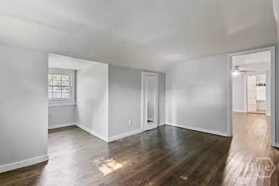 526 Durant Avenue, Savannah, GA 31404 - Photo 25