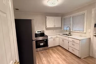 2117 E 58th St, Savannah, GA 31404 - Photo 5