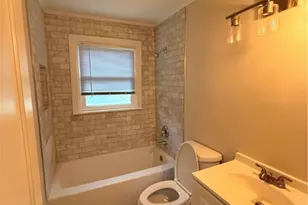 2117 E 58th St, Savannah, GA 31404 - Photo 13