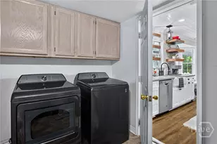 1106 A Walthour Rd, Savannah, GA 31410 - Photo 23