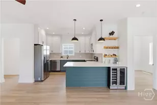 1113 Laurel Ave, Tybee Island, GA 31328 - Photo 5