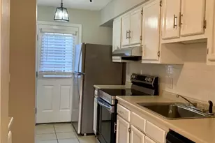901 Olmstead Dr, Hinesville, GA 31313 - Photo 7