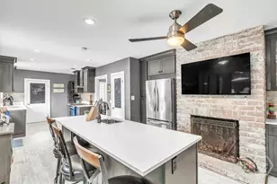 223 E 64th St, Savannah, GA 31405 - Photo 19