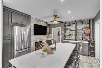 223 E 64th Street, Savannah, GA 31405 - Photo 21