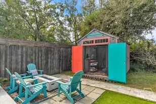 223 E 64th St, Savannah, GA 31405 - Photo 37